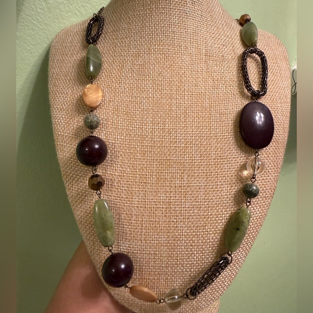 Elegant Multi-Color Beaded Necklace